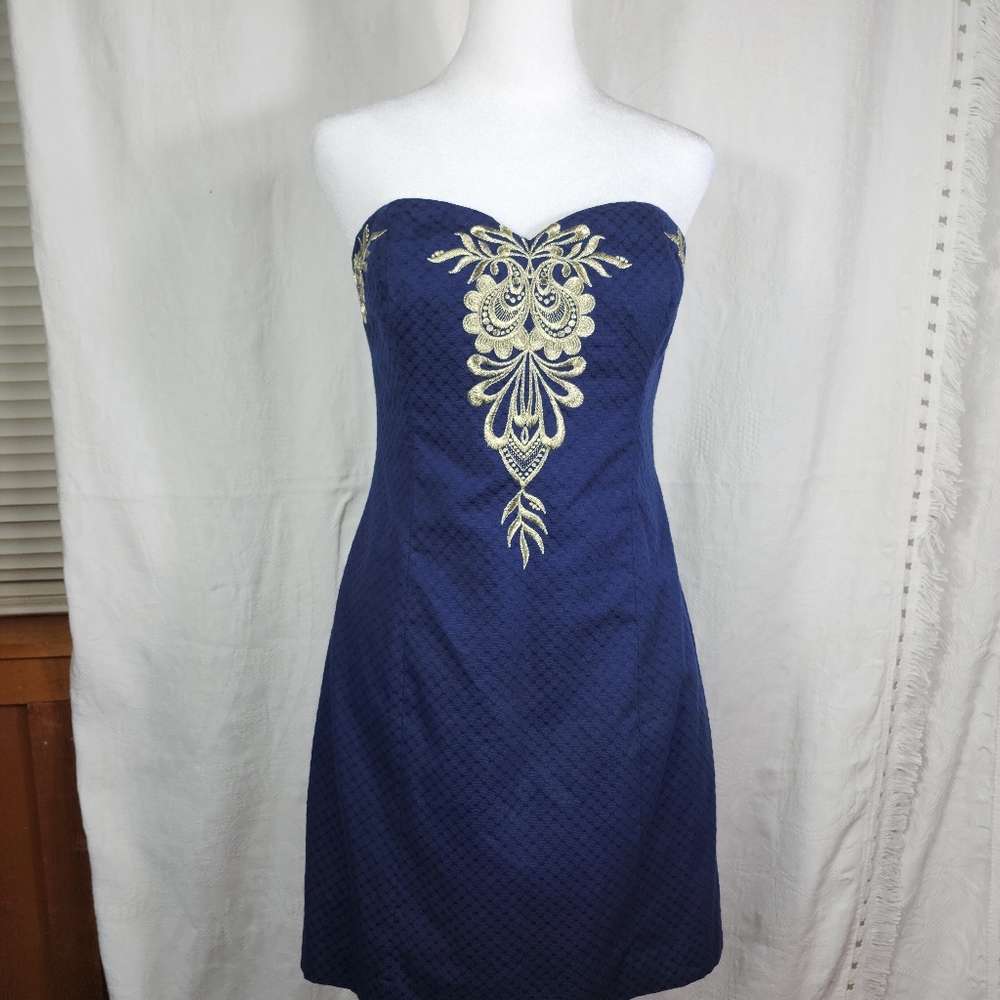Dress - Picture 8 of 8